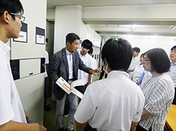 施設見学07