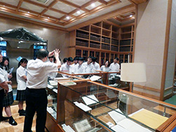 施設見学08